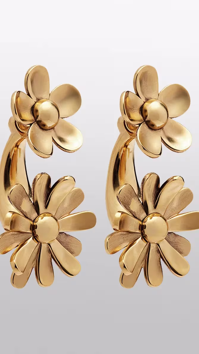 The Daisy Wild Statement Rings