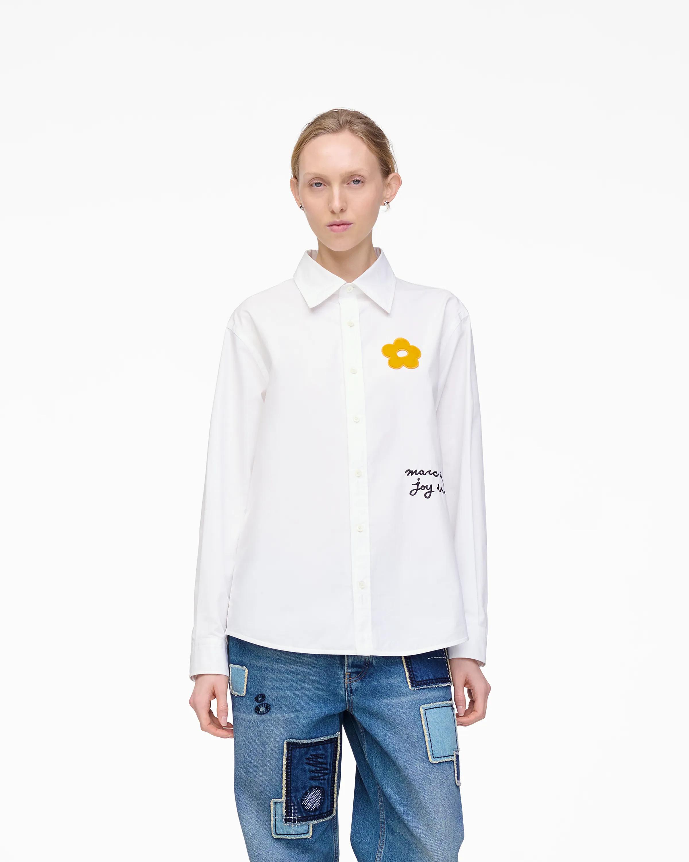 MARC JACOBS Marc Jacobs Marc Is Joy Shirt in White, Size Large　MARC JACOBS マーク ジェイコブス マーク イズ ジョイ シャツ ホワイト、サイズ L MARC
