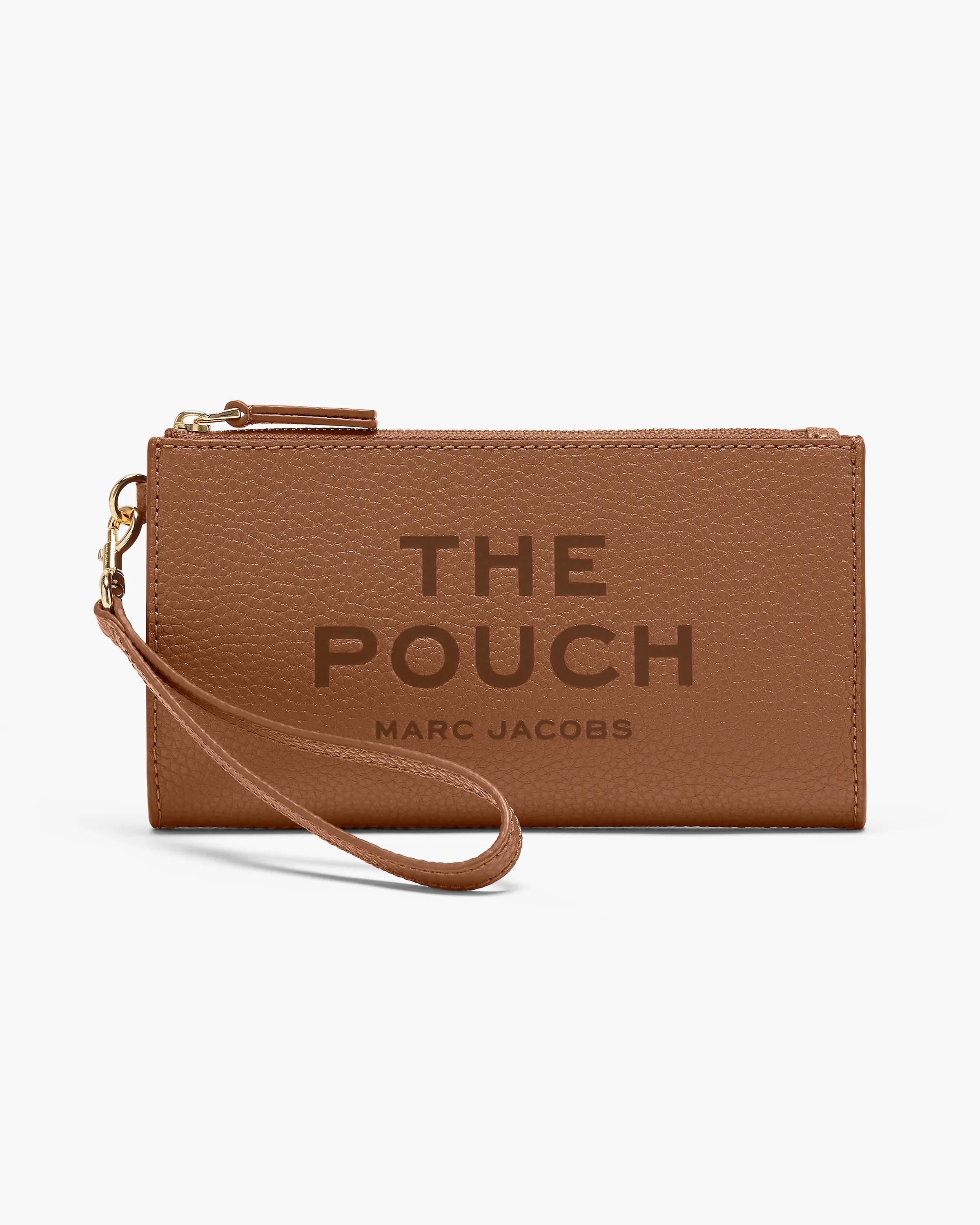 MARC JACOBS Marc Jacobs The Leather Pouch in Argan Oil　MARC JACOBS マーク ジェイコブス アルガン オイル レザー ポーチ MARC
