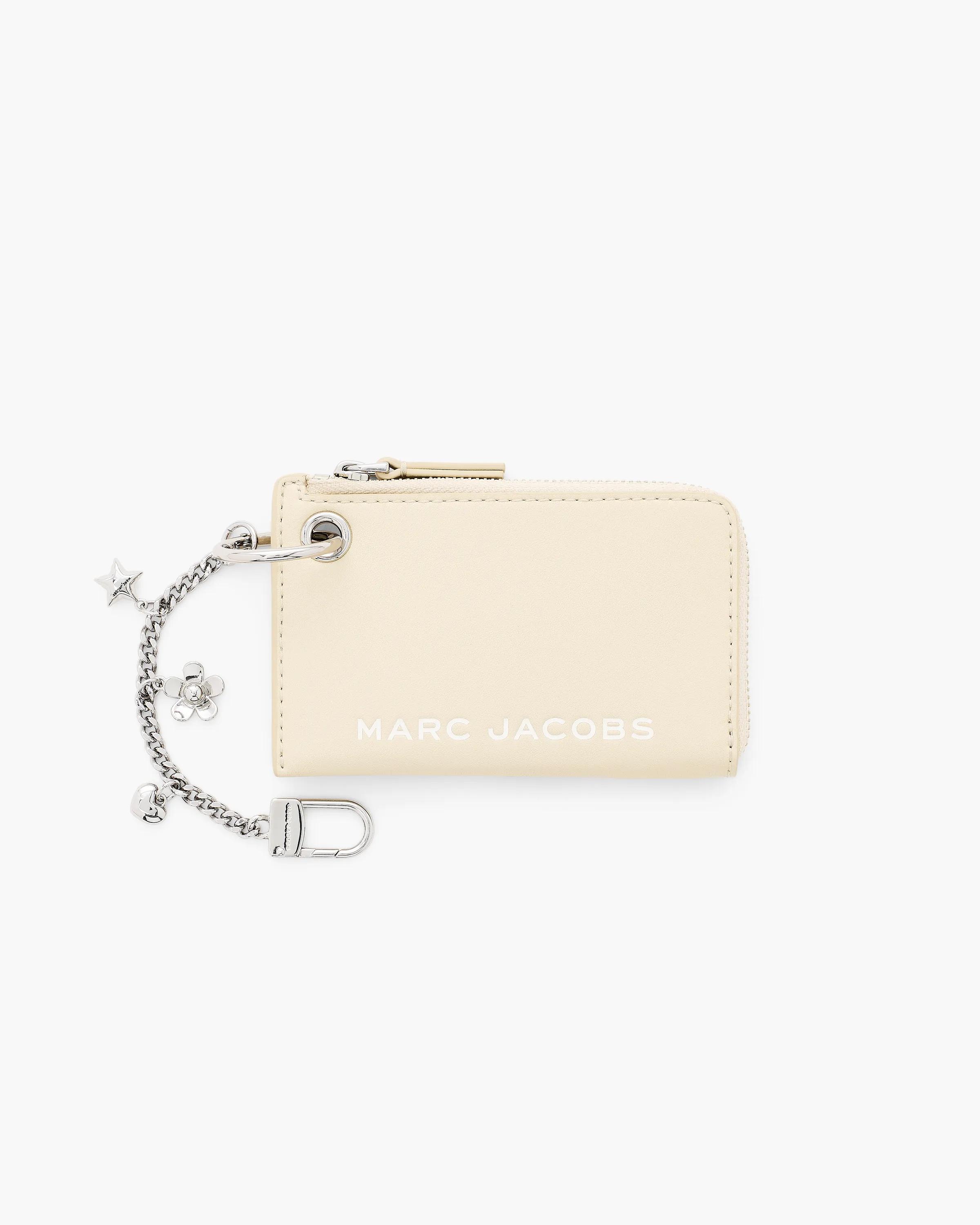 MARC JACOBS Marc Jacobs The Top Zip Charm Wallet in Cloud White　MARC JACOBS マーク ジェイコブス ザ トップ ジップ チャーム ウォレット クラウド ホワイト MARC
