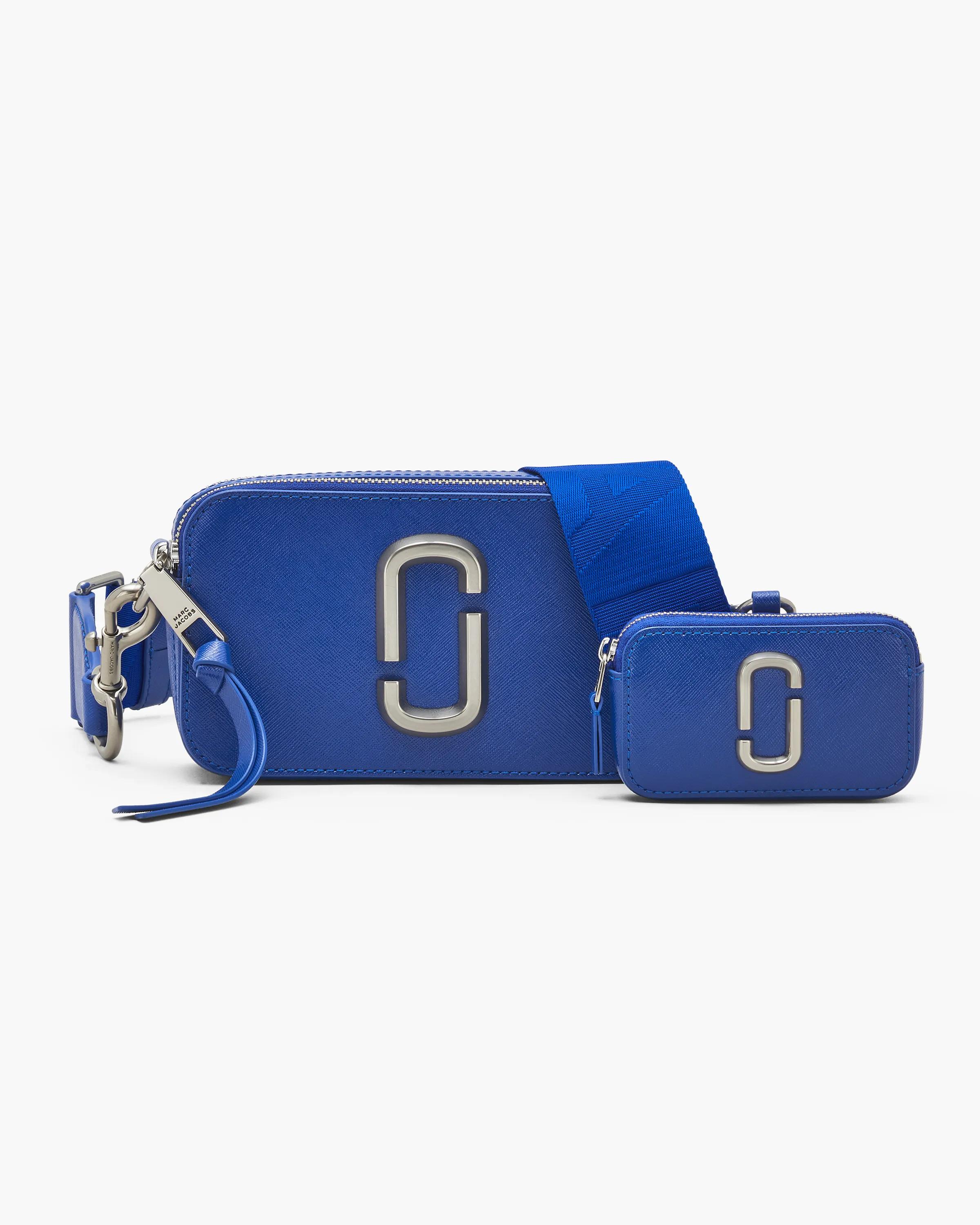 MARC JACOBS Marc Jacobs The Utility Snapshot Bag in Cobalt　MARC JACOBS マーク ジェイコブス ザ ユーティリティ スナップショット バッグ コバルト MARC