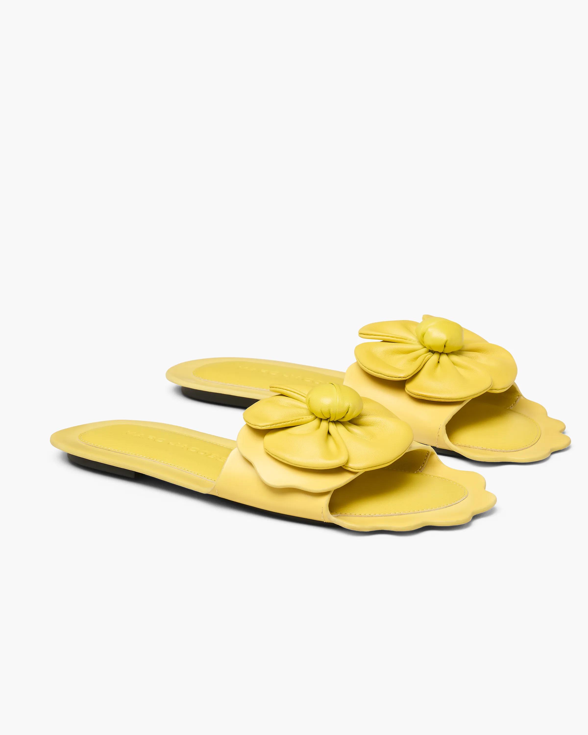 MARC JACOBS Marc Jacobs The Daisy Sandal in Citron Yellow, Size 41　MARC JACOBS マーク ジェイコブス ザ デイジー サンダル シトロン イエロー、サイズ 41 MARC