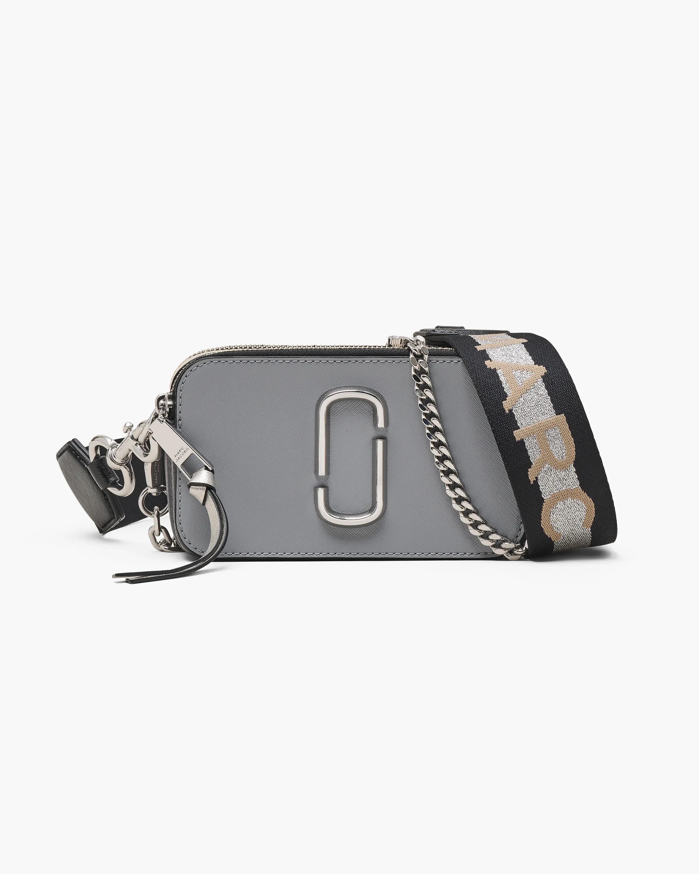 MARC JACOBS Marc Jacobs The Colorblock Chain Snapshot Bag in Wolf Grey Multi Stripe　MARC JACOBS マーク ジェイコブス カラーブロック チェーン スナップショット バッグ (ウルフ グレー マルチ ストライプ) MARC