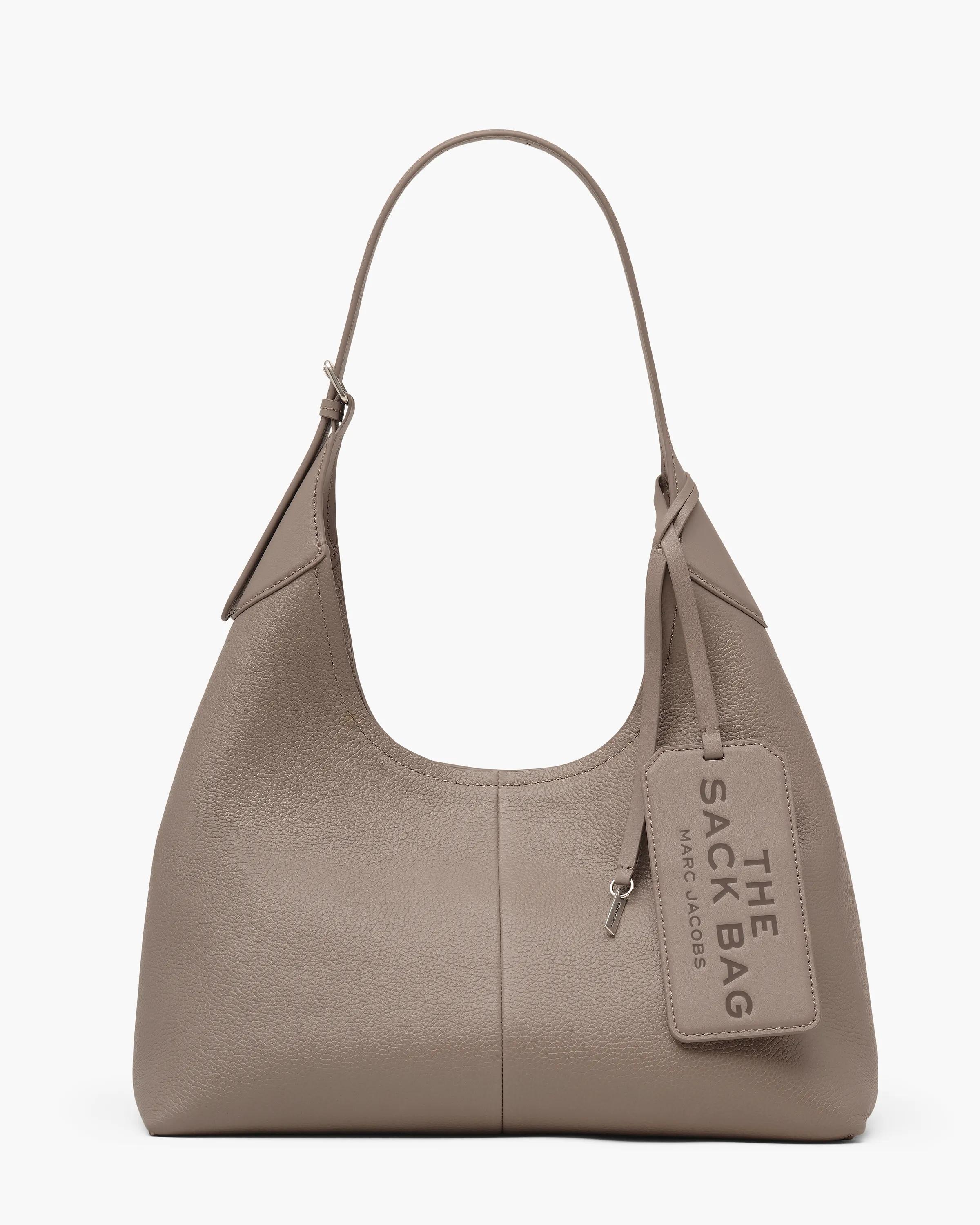 MARC JACOBS Marc Jacobs Belted Sack Bag in Cement　MARC JACOBS マーク ジェイコブス ベルト サック バッグ (セメント) MARC