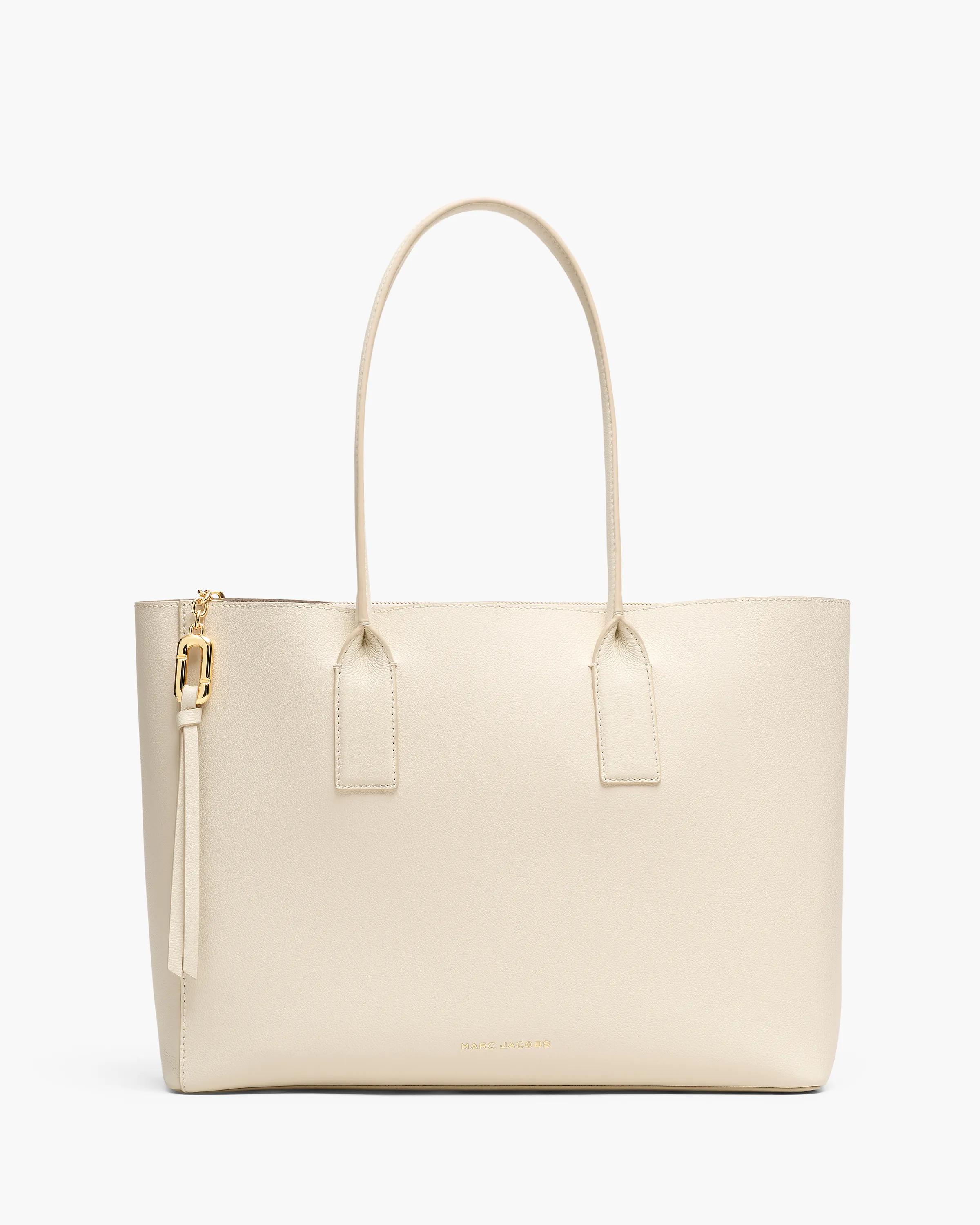 MARC JACOBS Marc Jacobs Pop J Marc Work Tote in Cloud White　MARC JACOBS マーク ジェイコブス ポップ J マーク ワーク トート (クラウド ホワイト) MARC