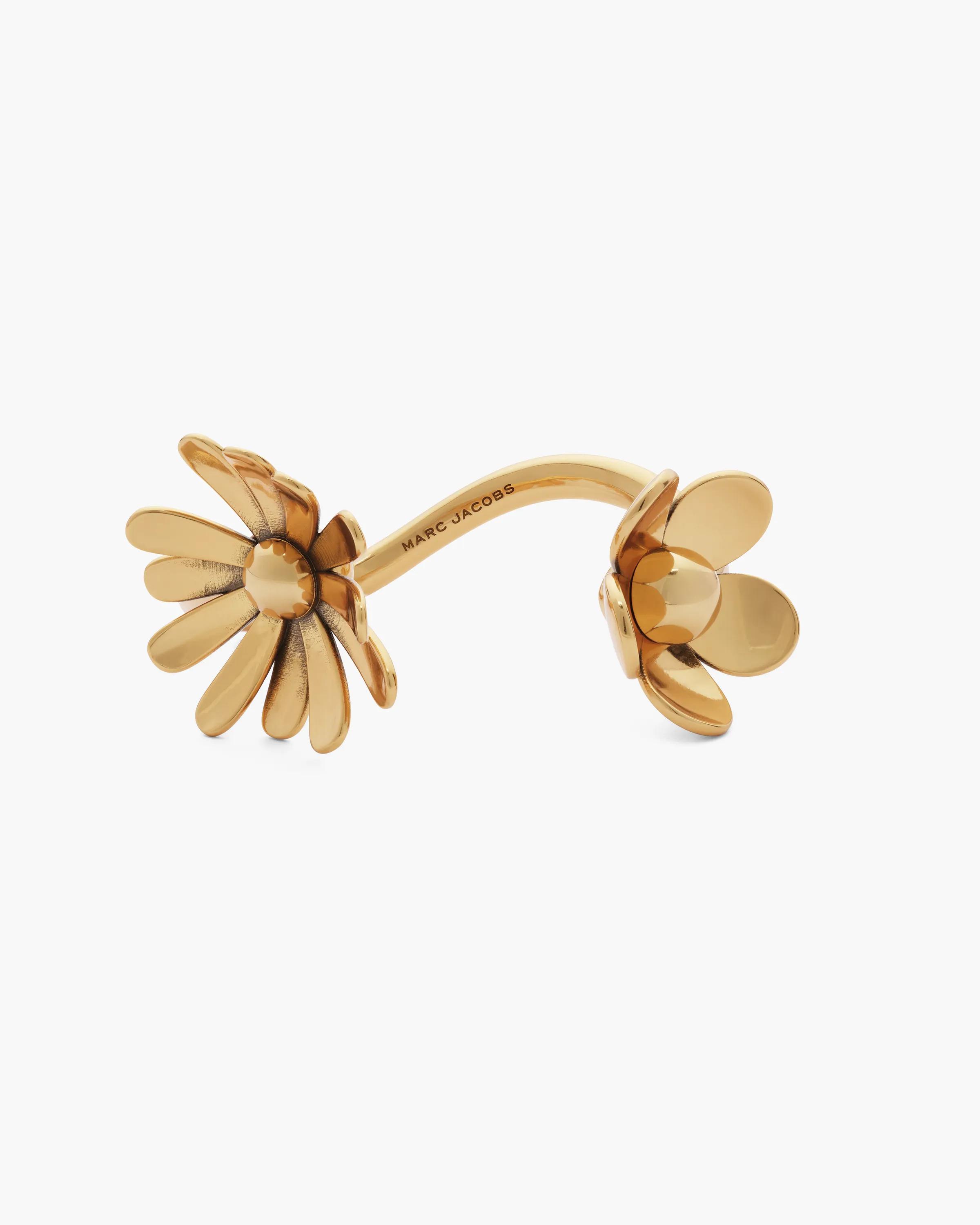 MARC JACOBS Marc Jacobs The Daisy Wild Cuff in Antique Gold, Size Medium/Large　MARC JACOBS マーク ジェイコブス ザ デイジー ワイルド カフ アンティークゴールド サイズ M/L MARC