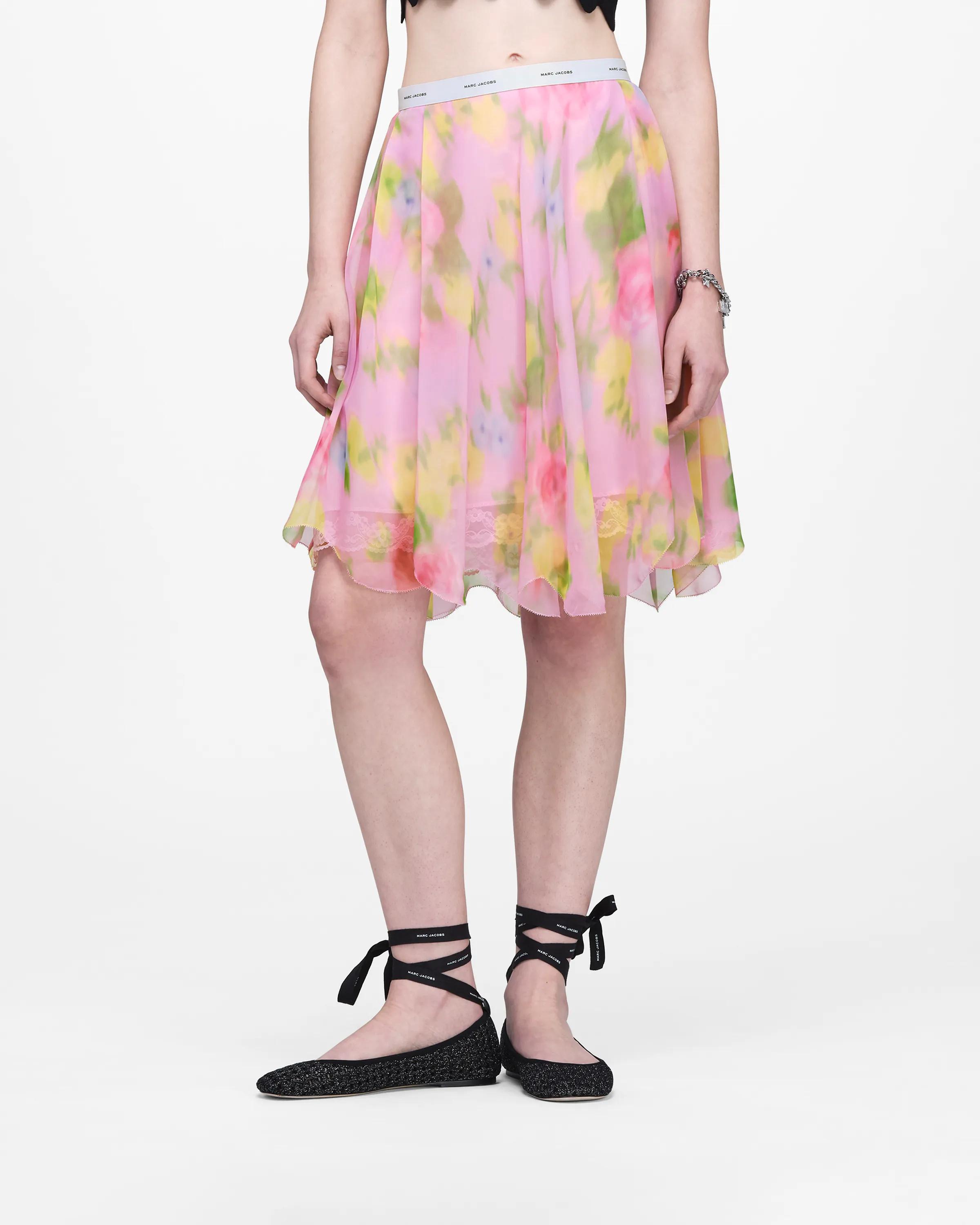 MARC JACOBS Marc Jacobs Blurred Floral Chiffon Skirt in Ribbon Pink Multi, Size XL　MARC JACOBS マーク ジェイコブス ブラー フローラル シフォン スカート リボン ピンク マルチ、サイズ XL MARC