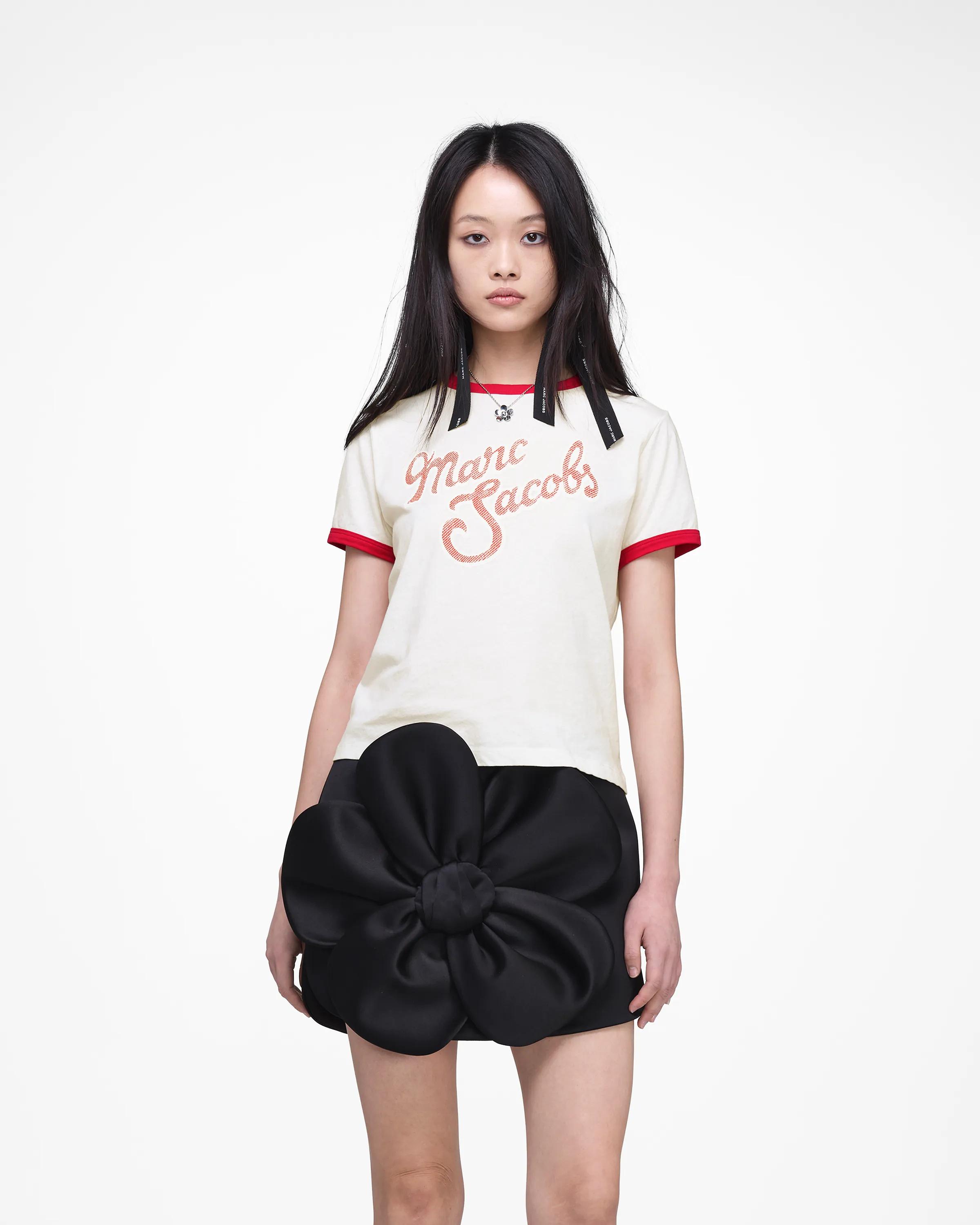 MARC JACOBS Marc Jacobs Marc Logo Ringer Femme Tee in White Multi, Size XL　MARC JACOBS マーク ジェイコブス マーク ロゴ リンガー ファム Tシャツ ホワイト マルチ、サイズ XL MARC
