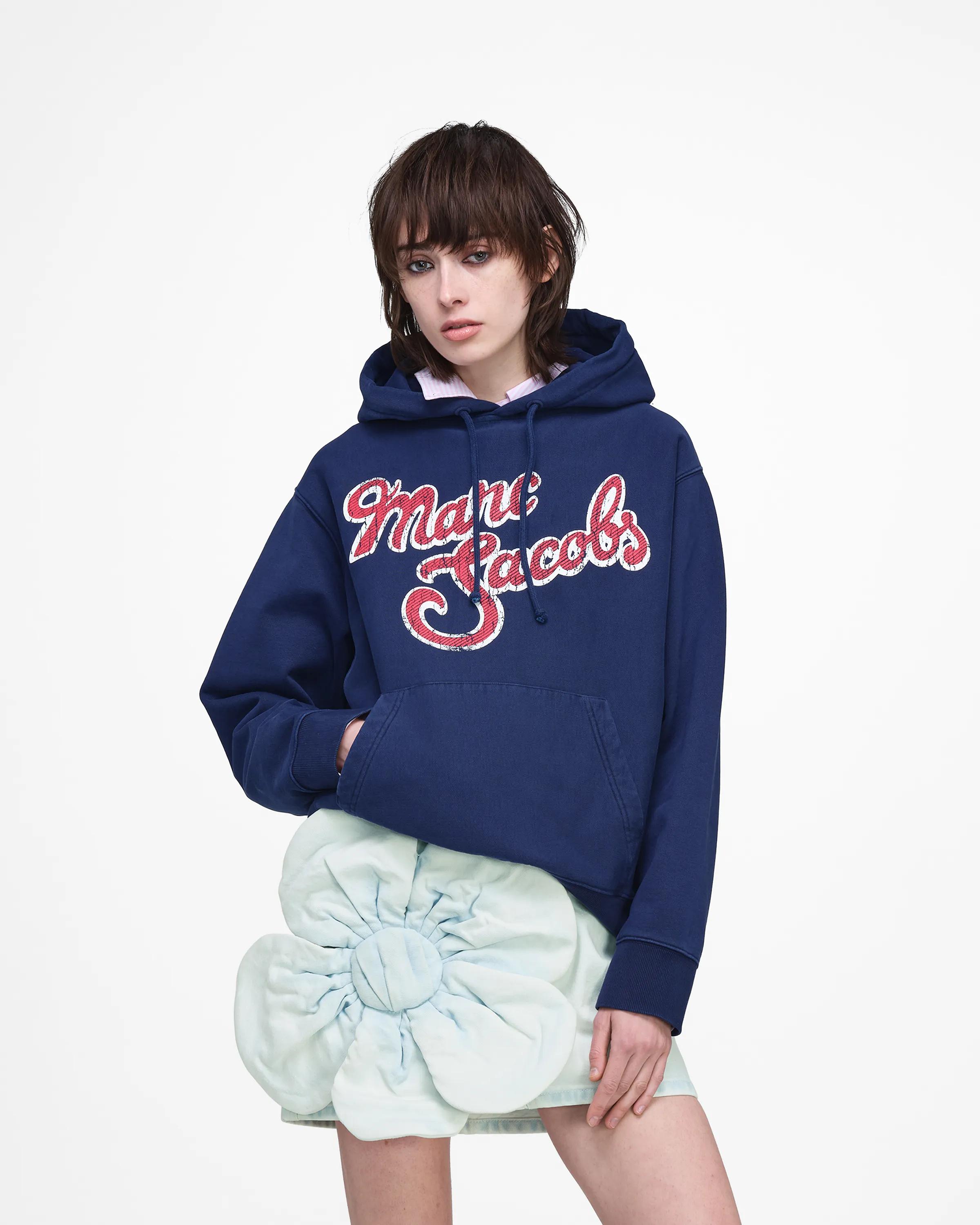 MARC JACOBS Marc Jacobs Marc Logo Hoodie in Navy Multi, Size Large　MARC JACOBS マーク ジェイコブス マーク ロゴ パーカー ネイビー マルチ、サイズ L MARC
