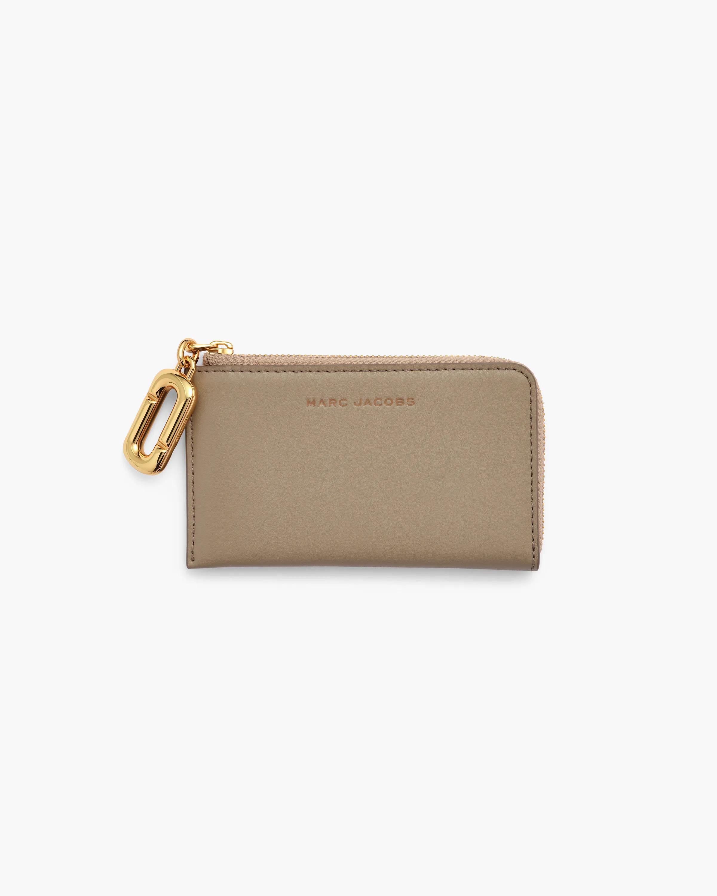 MARC JACOBS Marc Jacobs Scene Top Zip Multi Wallet in Light Slate　MARC JACOBS マーク ジェイコブス シーン トップ ジップ マルチ ウォレット ライト スレート MARC