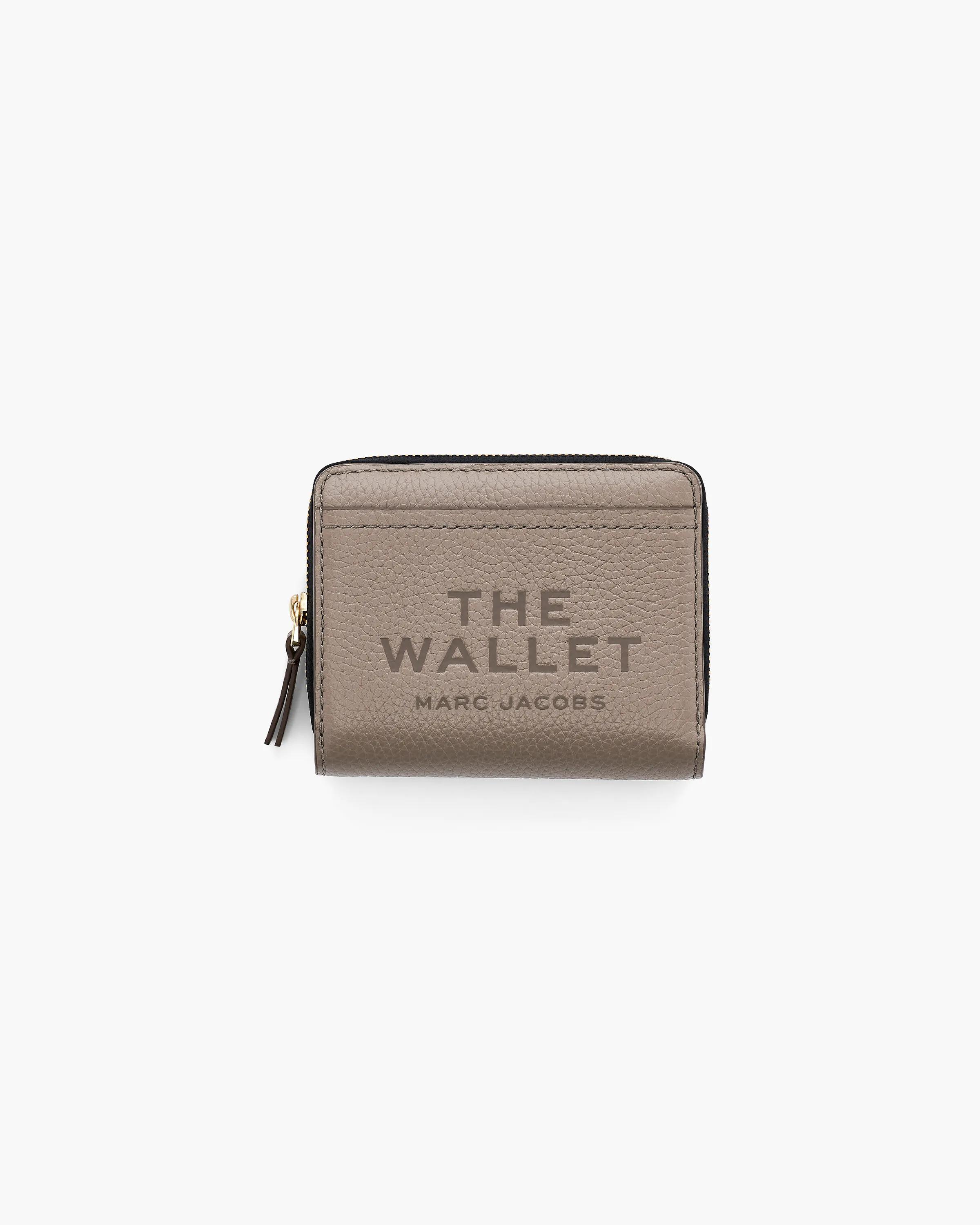 MARC JACOBS Marc Jacobs The Leather Mini Compact Wallet in Cement　MARC JACOBS マーク ジェイコブス ザ レザー ミニ コンパクト ウォレット (セメント) MARC