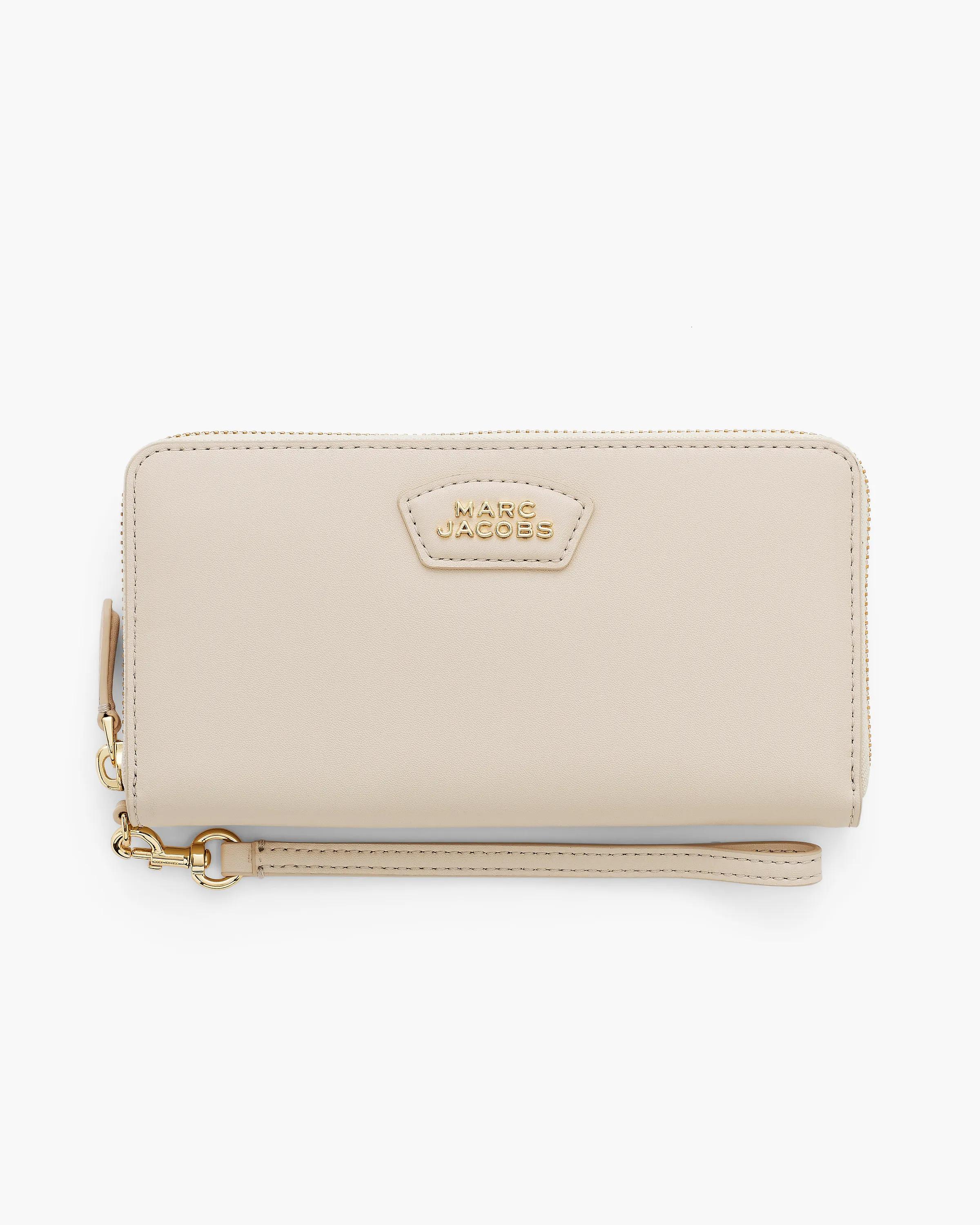 MARC JACOBS Marc Jacobs The Everyday Continental Wallet in Cloud White