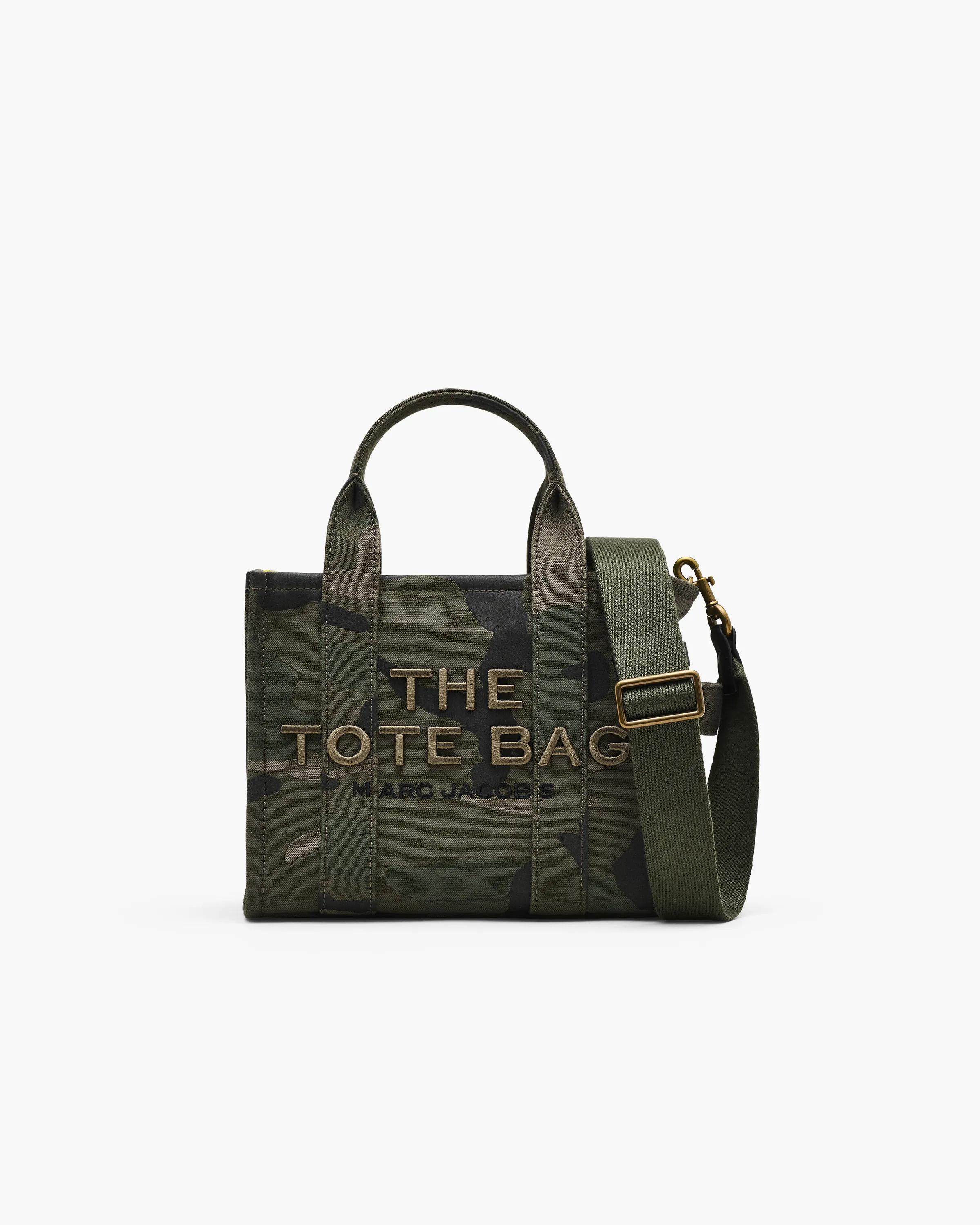 MARC JACOBS Marc Jacobs The Camo Jacquard Small Tote Bag in Camo Multi　MARC JACOBS マーク ジェイコブス ザ カモ ジャカード スモール トート バッグ (カモ マルチ) MARC