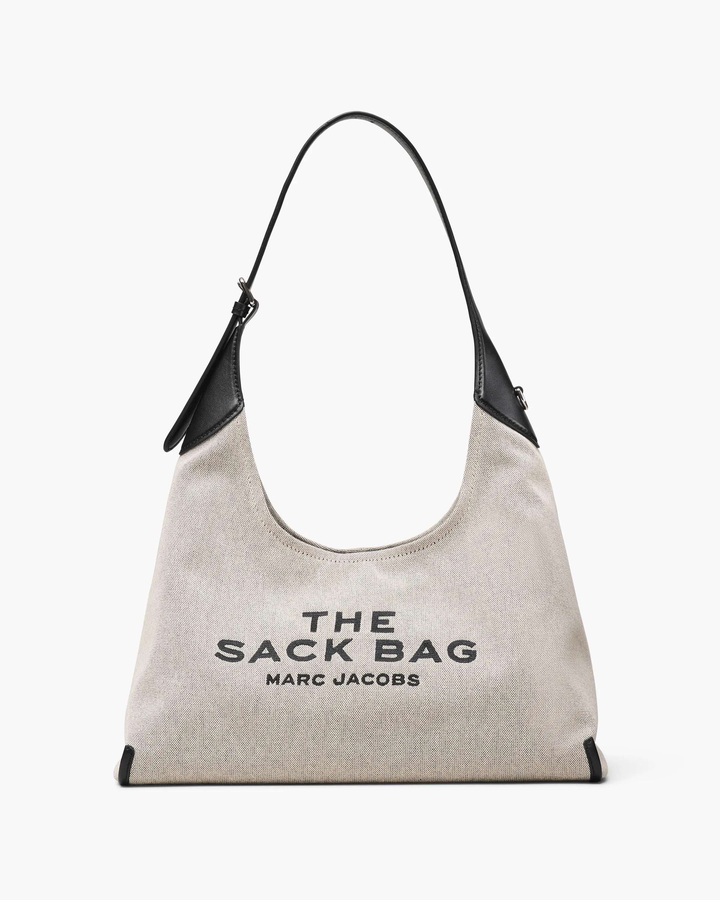 MARC JACOBS Marc Jacobs The Leather-Trim Canvas Belted Sack Bag in Ivory/Black　MARC JACOBS マーク ジェイコブス レザートリム キャンバス ベルト付き サック バッグ アイボリー/ブラック MARC