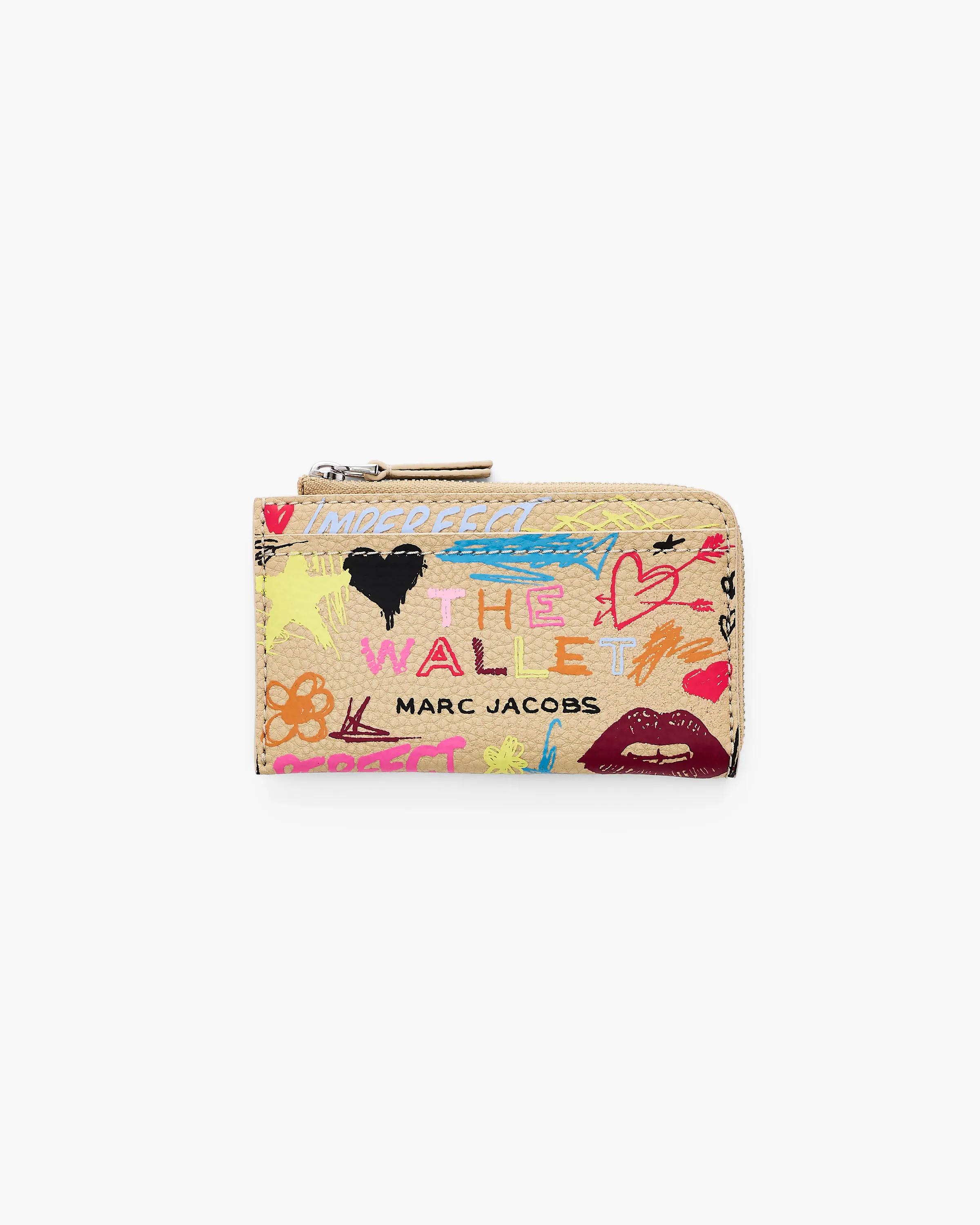 MARC JACOBS Marc Jacobs The Punk Scribble Top Zip Multi Wallet in Beige Multi　MARC JACOBS マーク ジェイコブス ザ パンク スクリブル トップ ジップ マルチ ウォレット (ベージュ マルチ) MARC