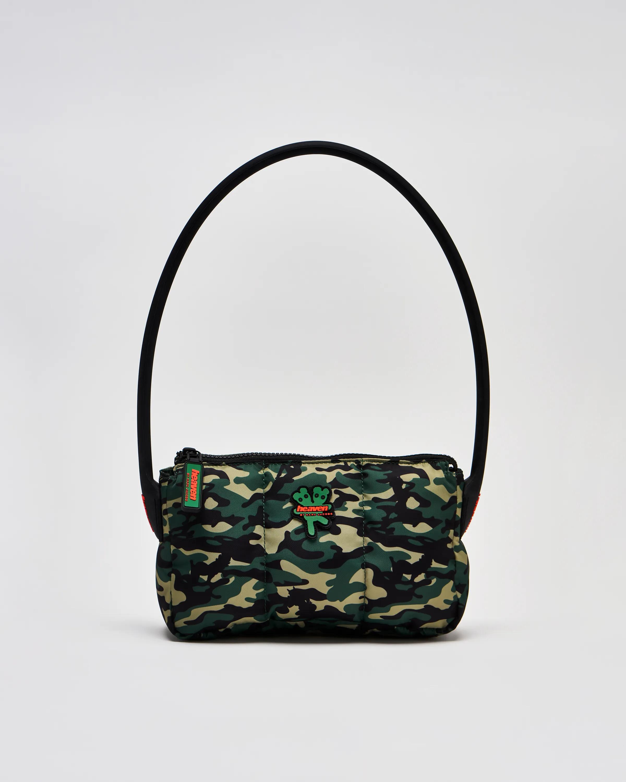 MARC JACOBS Marc Jacobs Ice Studios Shoulder Bag in Camo Multi　MARC JACOBS マークジェイコブス アイススタジオ ショルダーバッグ カモマルチ MARC