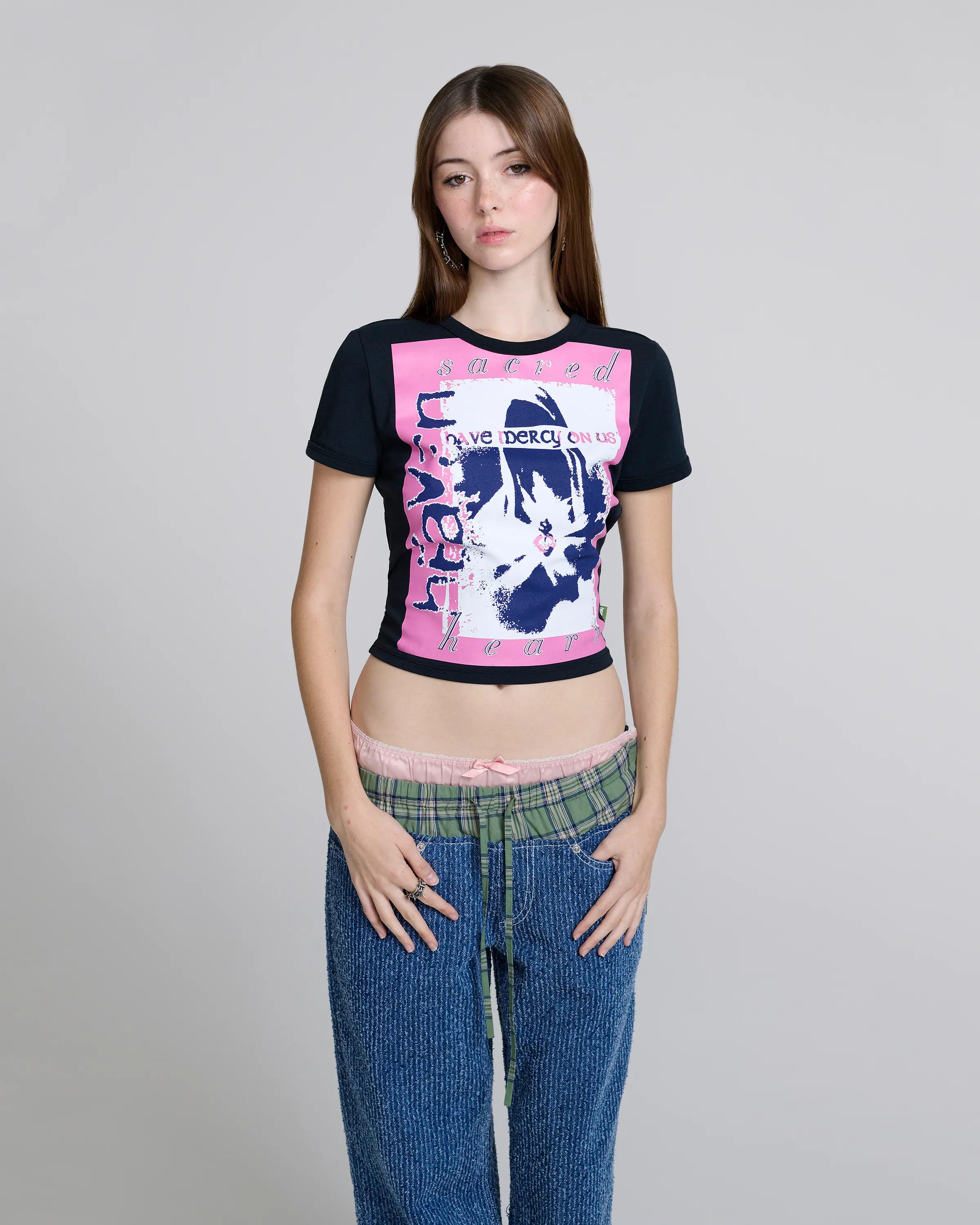 MARC JACOBS Marc Jacobs Have Mercy Baby Tee in Black Multi, Size 2XL　MARC JACOBS マーク ジェイコブス ハブ マーシー ベビー Tシャツ ブラック マルチ、サイズ 2XL MARC