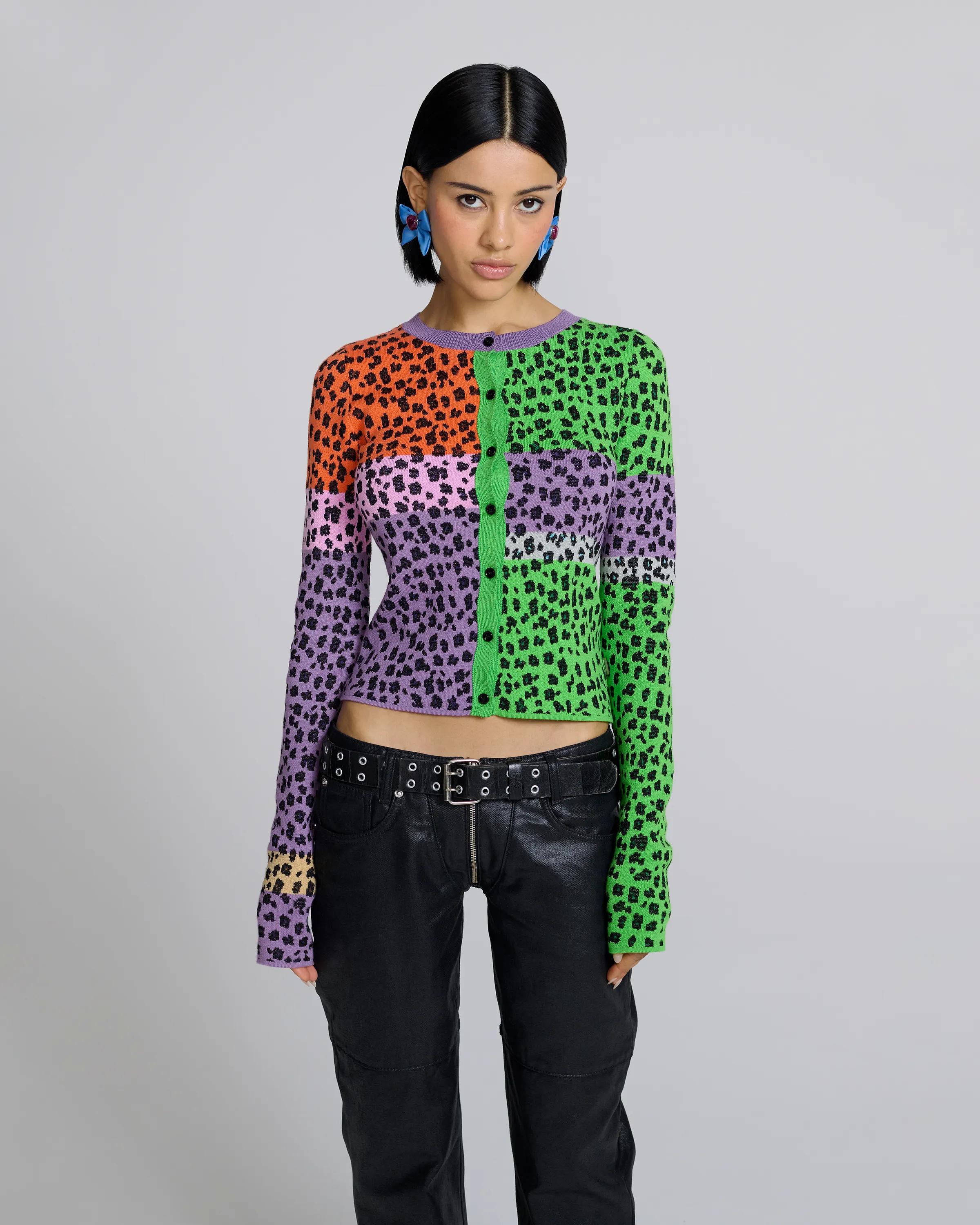 MARC JACOBS Marc Jacobs Crazy Cheetah Cardigan in Multi, Size XL　MARC JACOBS マーク ジェイコブス クレイジー チーター カーディガン マルチ、サイズ XL MARC