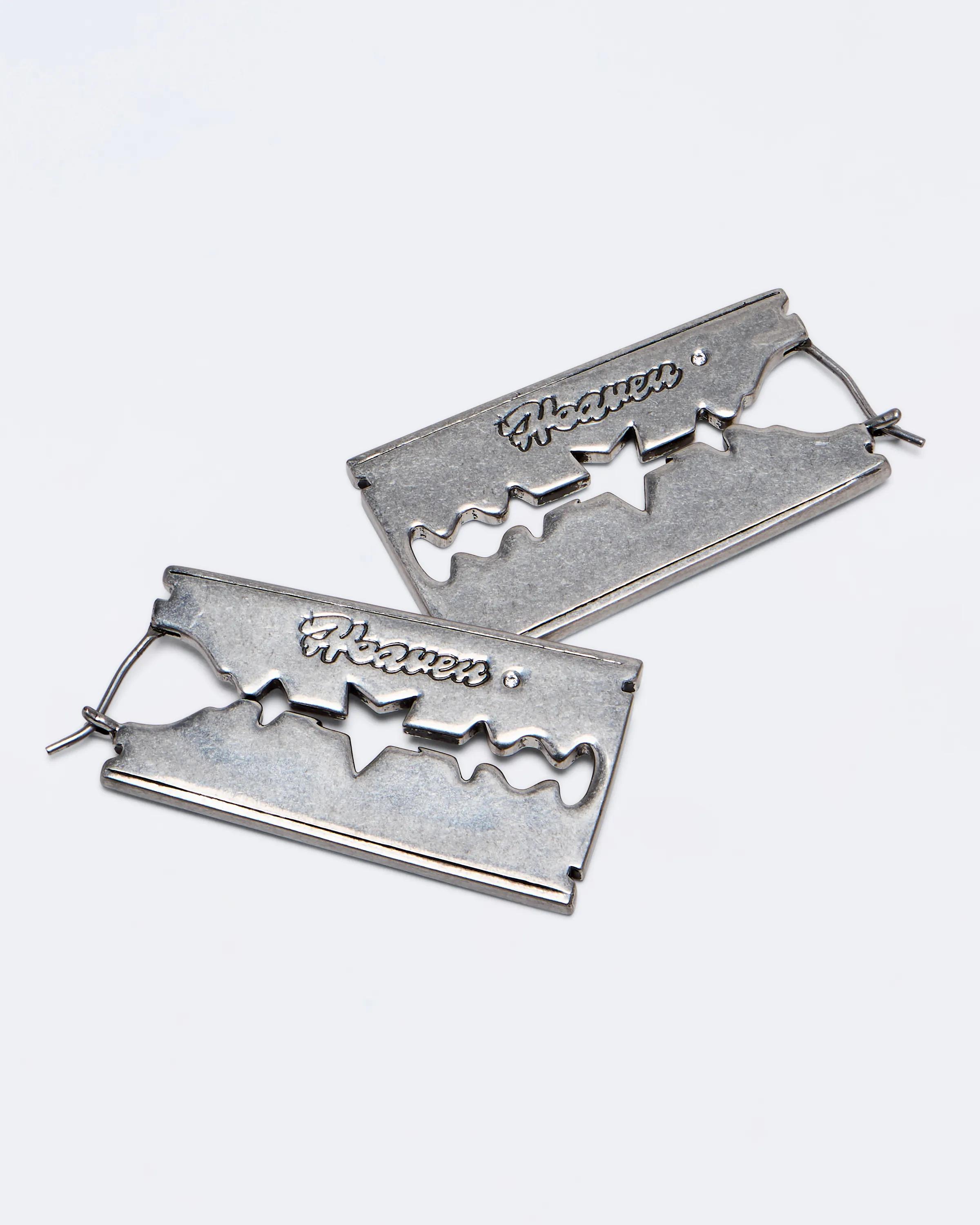 MARC JACOBS Marc Jacobs Razor Blade Earrings in Aged Silver　MARC JACOBS マーク ジェイコブス レイザー ブレード ピアス (エイジド シルバー) MARC