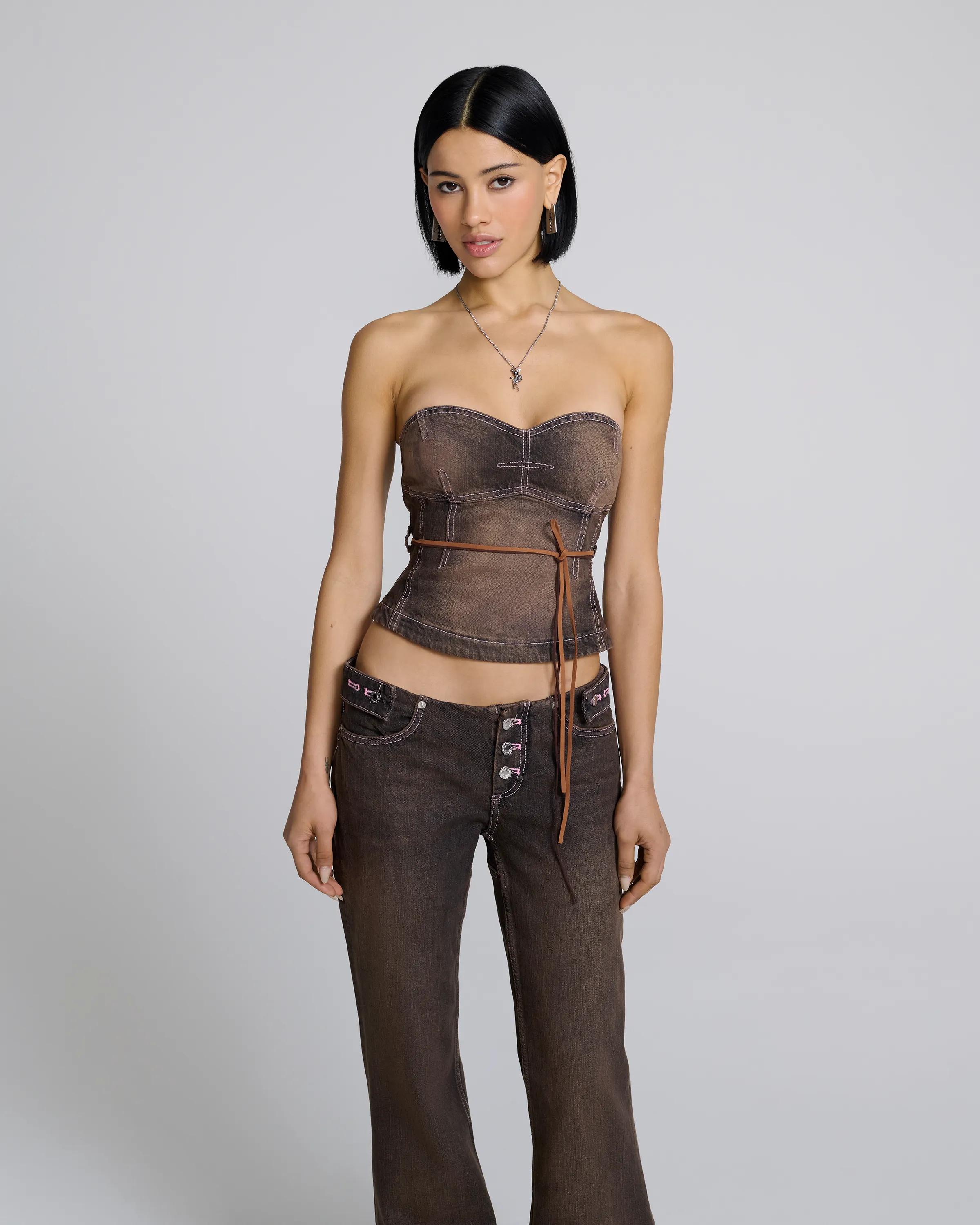 MARC JACOBS Marc Jacobs Detached Waistband Flared Jeans in Brown　MARC JACOBS マーク ジェイコブス デタッチ ウエストバンド フレア ジーンズ (ブラウン) MARC