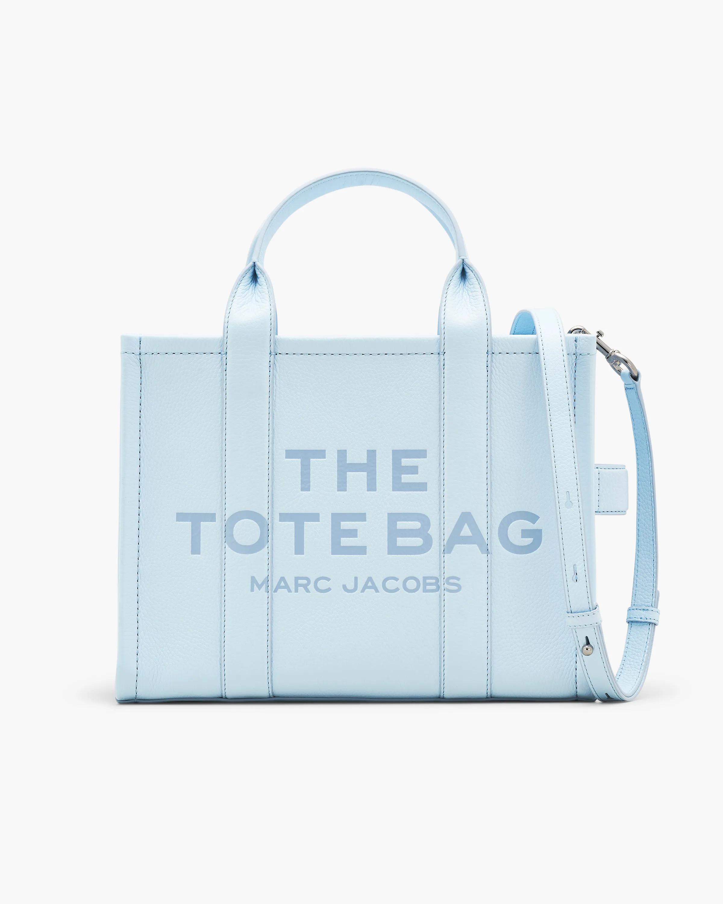MARC JACOBS Marc Jacobs The Leather Medium Tote Bag in Cloud Blue　MARC JACOBS マーク ジェイコブス ザ レザー ミディアム トート バッグ (クラウド ブルー) MARC