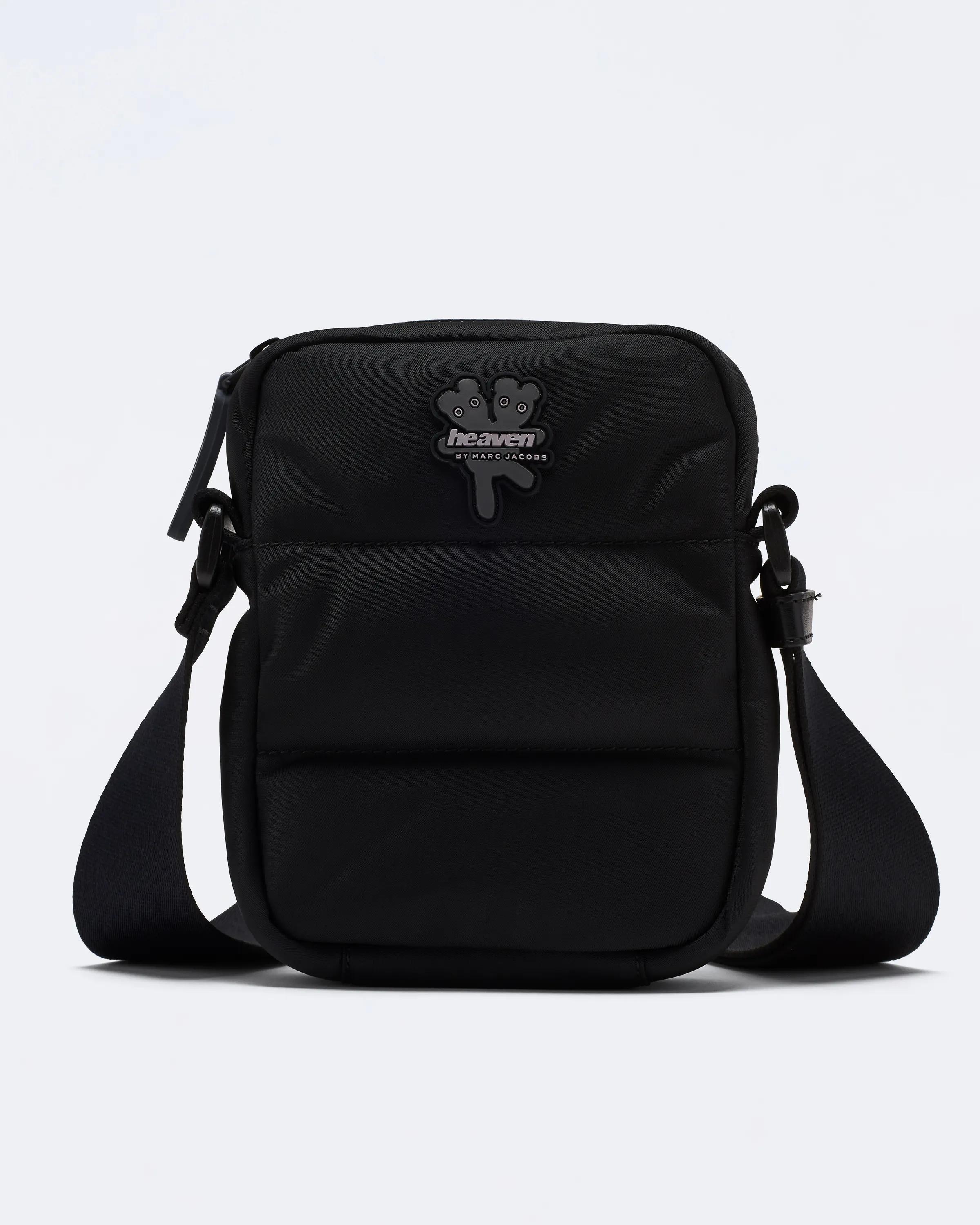 MARC JACOBS Marc Jacobs Nylon Crossbody Bag in Black　MARC JACOBS マーク ジェイコブス ナイロン クロスボディ バッグ ブラック MARC